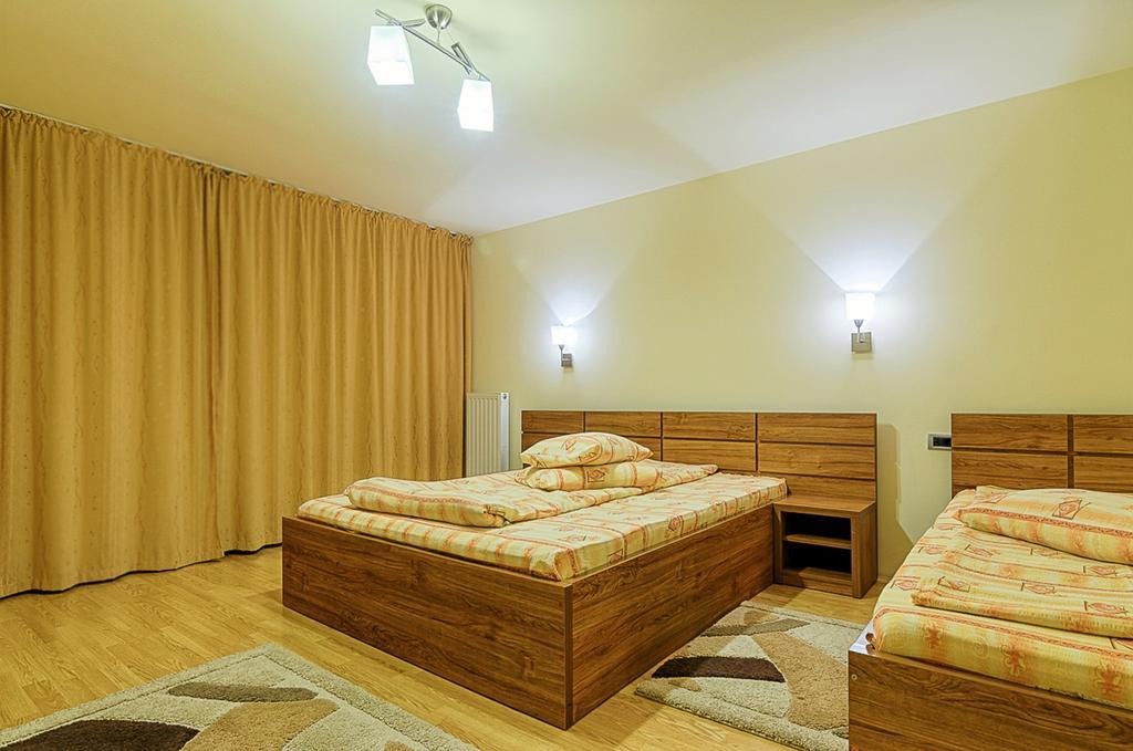 Panorama Pietrei Craiului Otel Zărneşti Dış mekan fotoğraf
