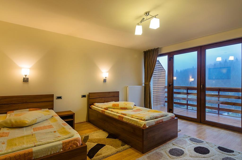 Panorama Pietrei Craiului Otel Zărneşti Dış mekan fotoğraf
